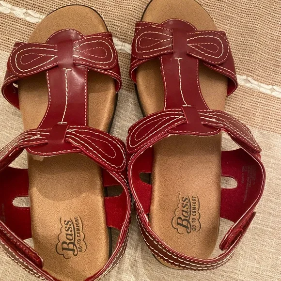 BASS UEC Womens Sandals Size 9 Red Tabitha Comfort
Sandals Black Sole - Picture 7 of 16